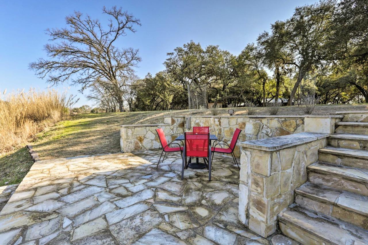 Blanco Riverfront Historic Home, 3 Mi To Downtown! Eksteriør bilde