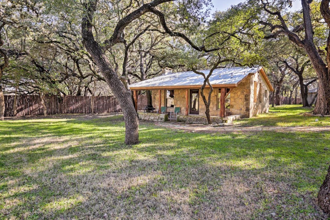 Blanco Riverfront Historic Home, 3 Mi To Downtown! Eksteriør bilde